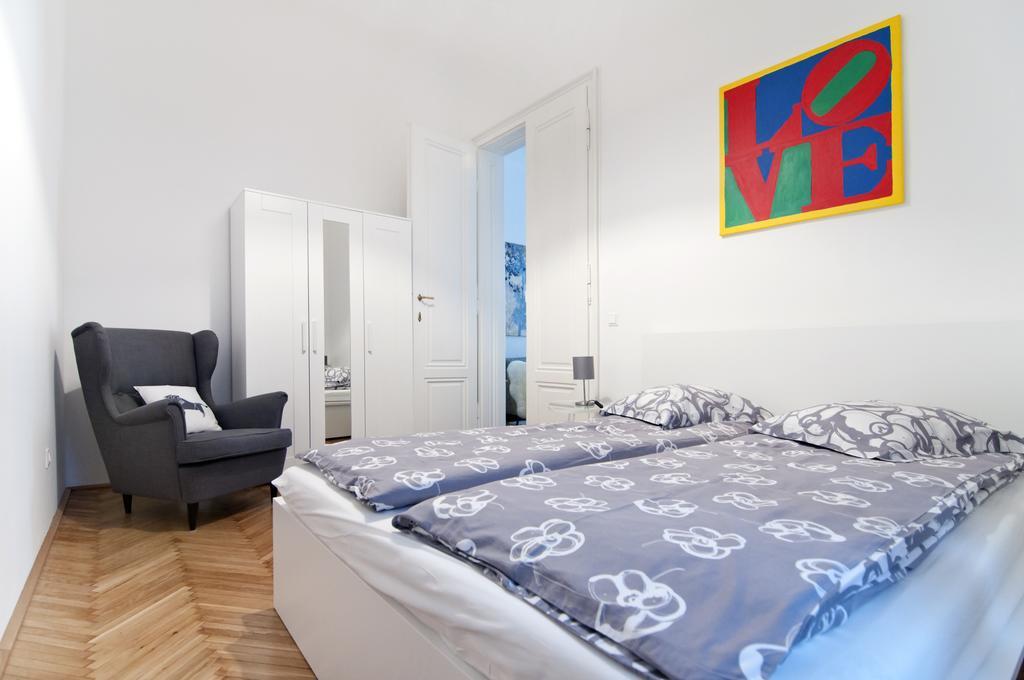 Heymi Apartments Oper Wien Phòng bức ảnh